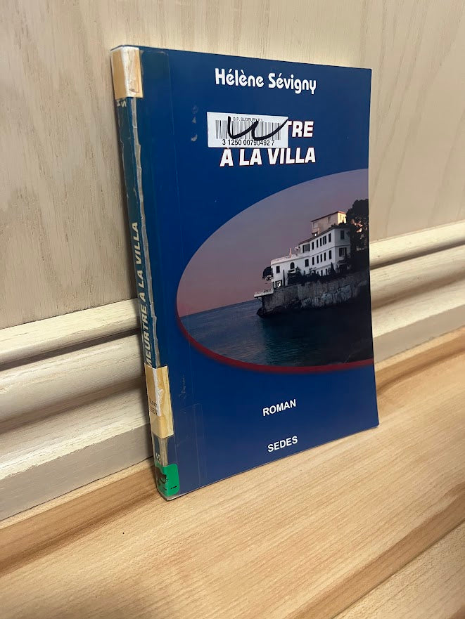 Meurtre a la Villa by Helene Sevigny